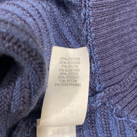 AE Quarter Zip Sweater - Picture 8 of 8